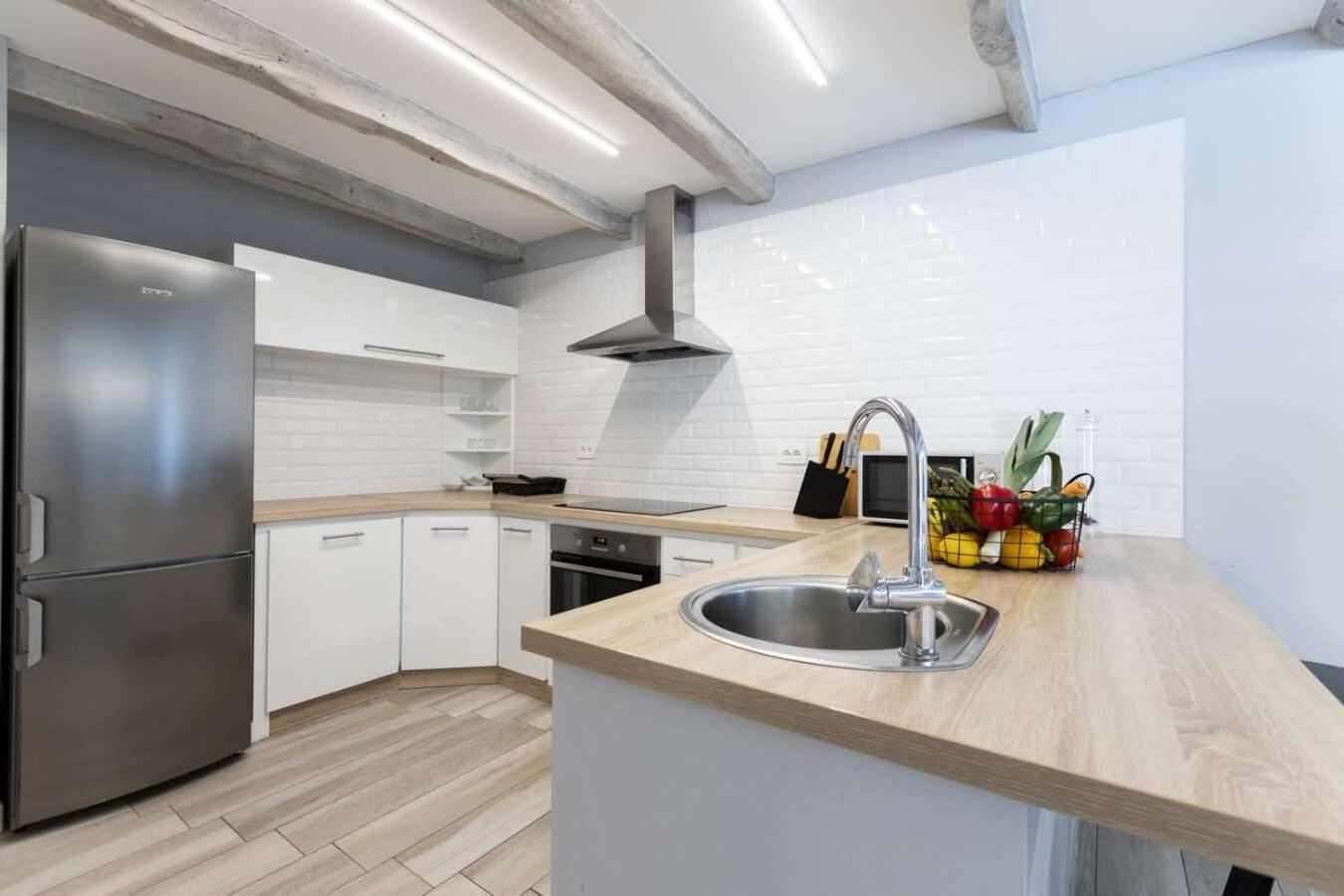Villa Viscum In Central Istria For 8 Persons With Large Garden - Pet Friendly Pazin Dış mekan fotoğraf