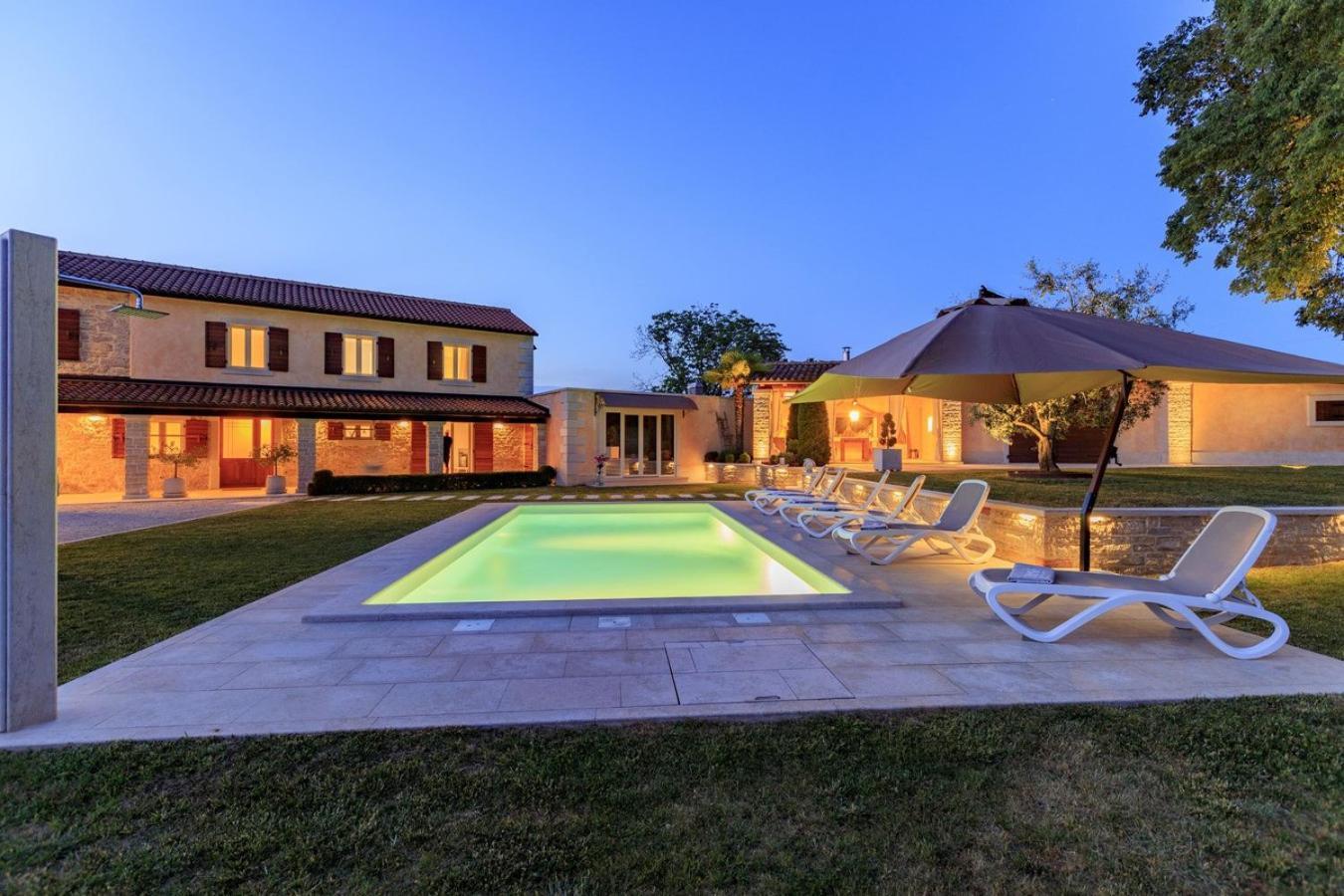 Villa Viscum In Central Istria For 8 Persons With Large Garden - Pet Friendly Pazin Dış mekan fotoğraf